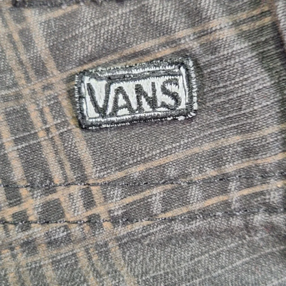 Vans Cargo Shorts Mens 32 (Fits W33) Plaid Skater Streetwear Gorpcore Grunge